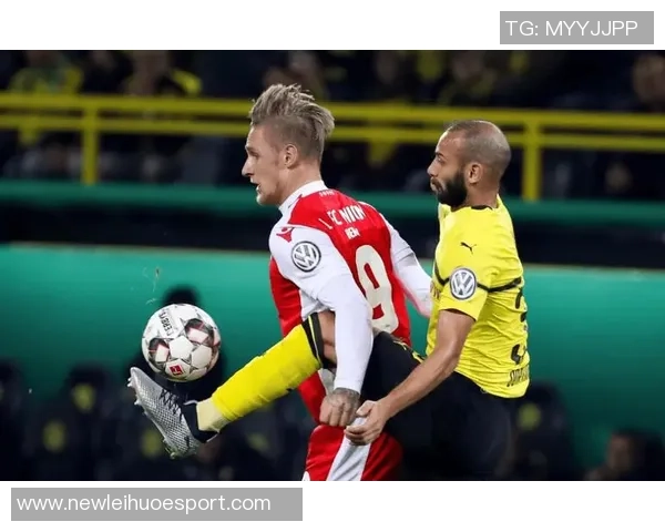 西莱森复出助奈梅亨晋级荷兰杯次轮完成精彩8扑救